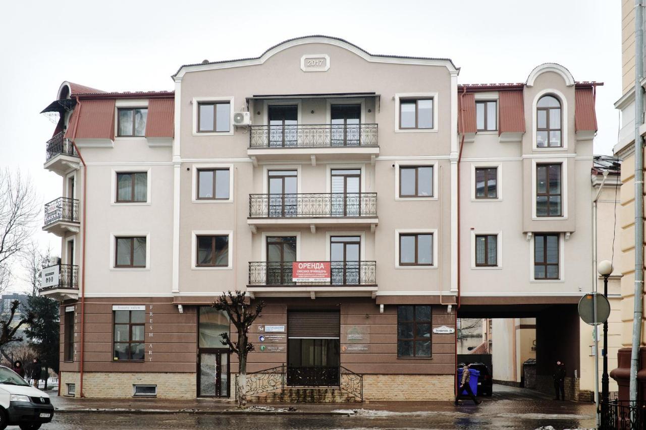 City Centre Apartment โคโลมิยา ภายนอก รูปภาพ